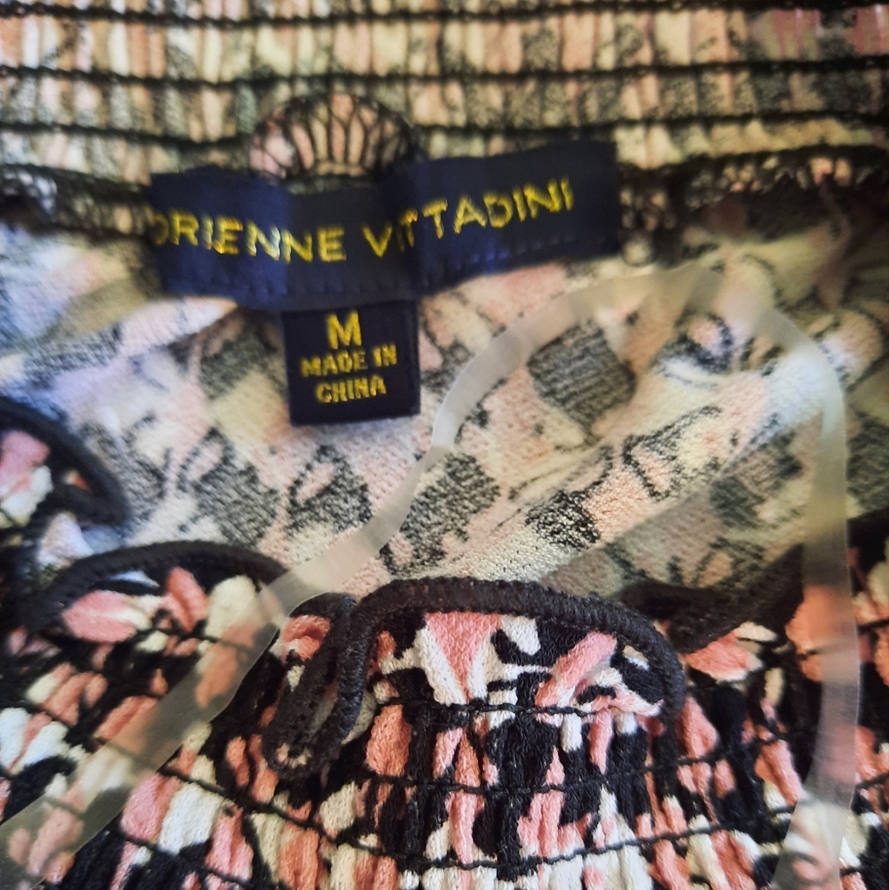 Adrienne vittadini smocked neck top blouse sz medium *2 - Picture 6 of 9